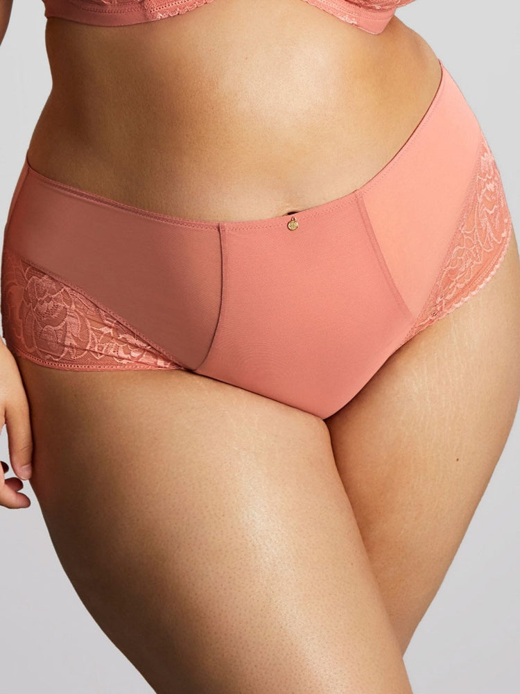 Model in Dream Broekje Rose Pink voorzijde