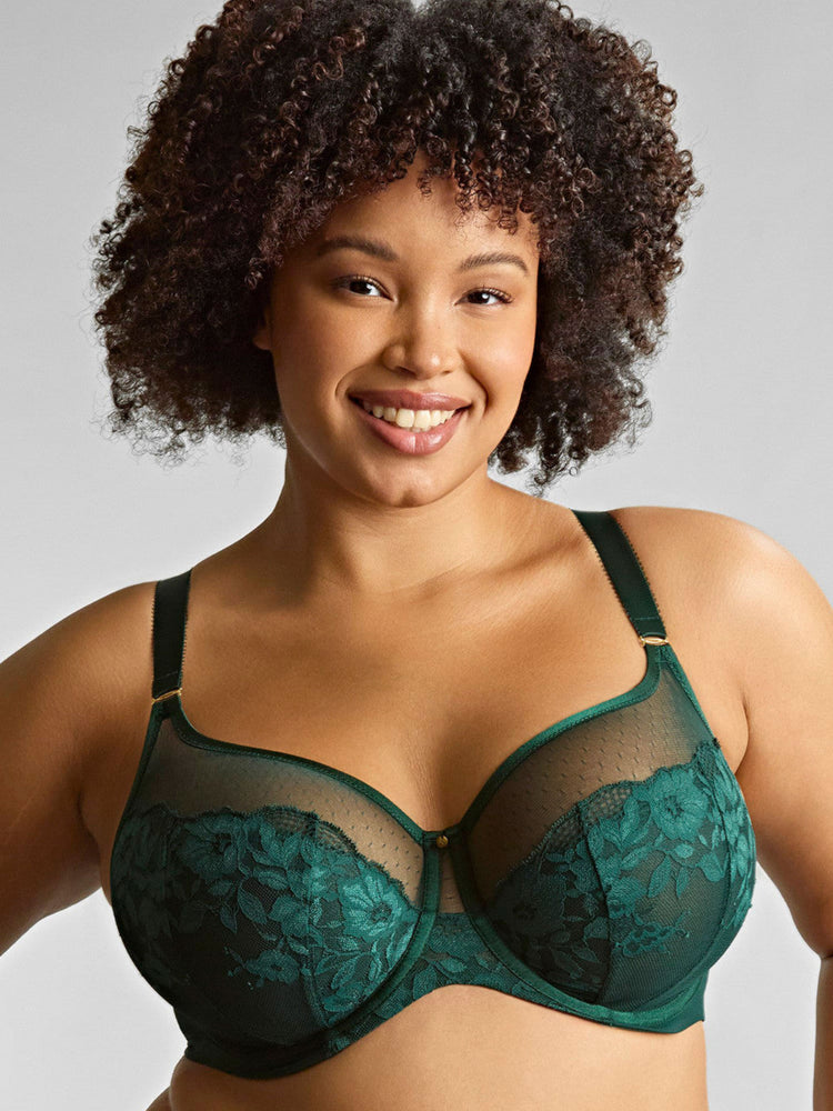 Model in Josephine Full Cup BH Forest Green voorzijde