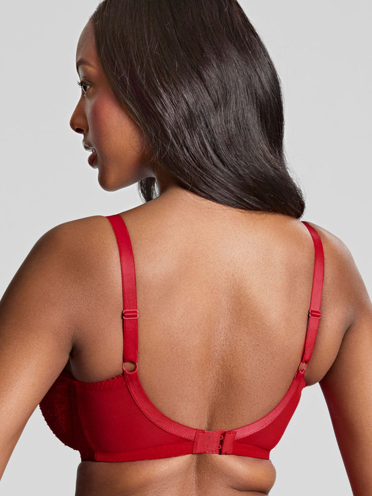 Model in Tango Lace Balconette BH Scarlet achterzijde