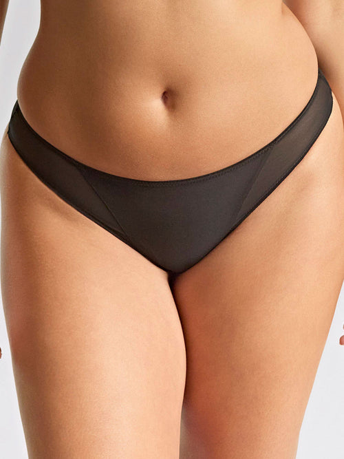 Model in Tango Essence Brazilian Broekje Zwart voorzijde