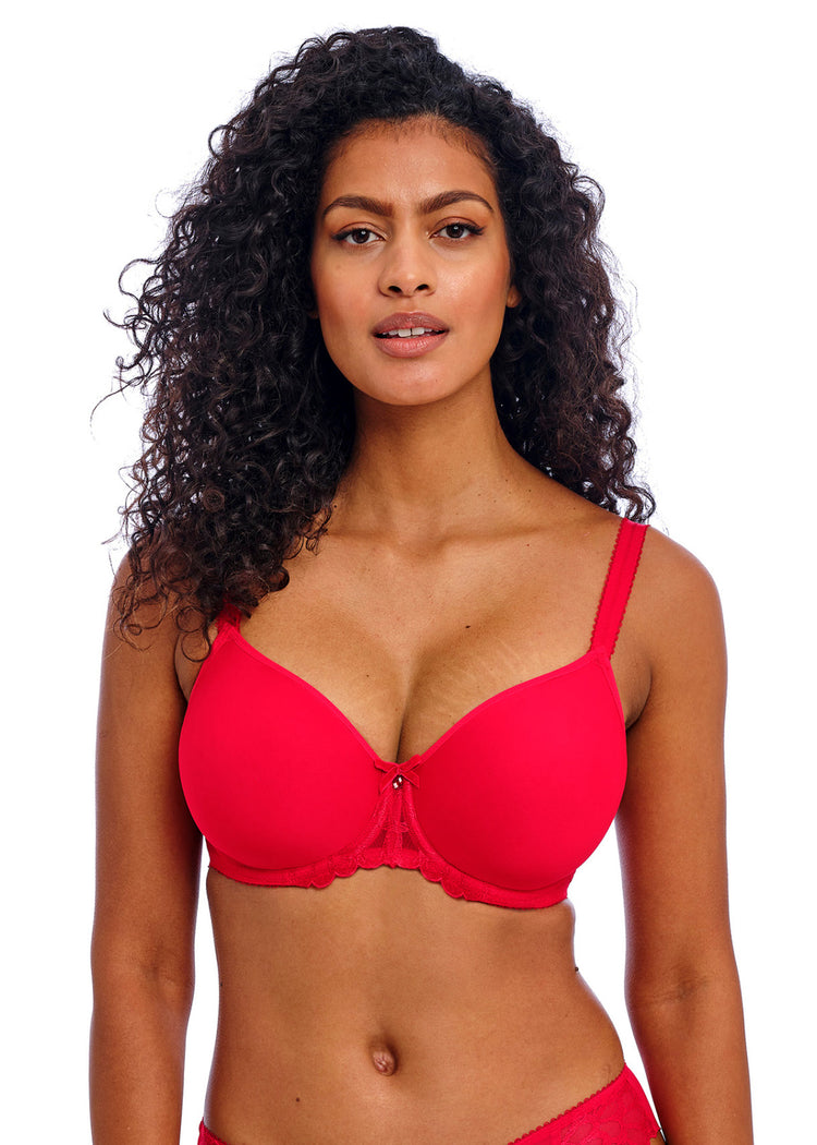 Model in Loveland Voorgevormde Spacer BH Rood voorzijde