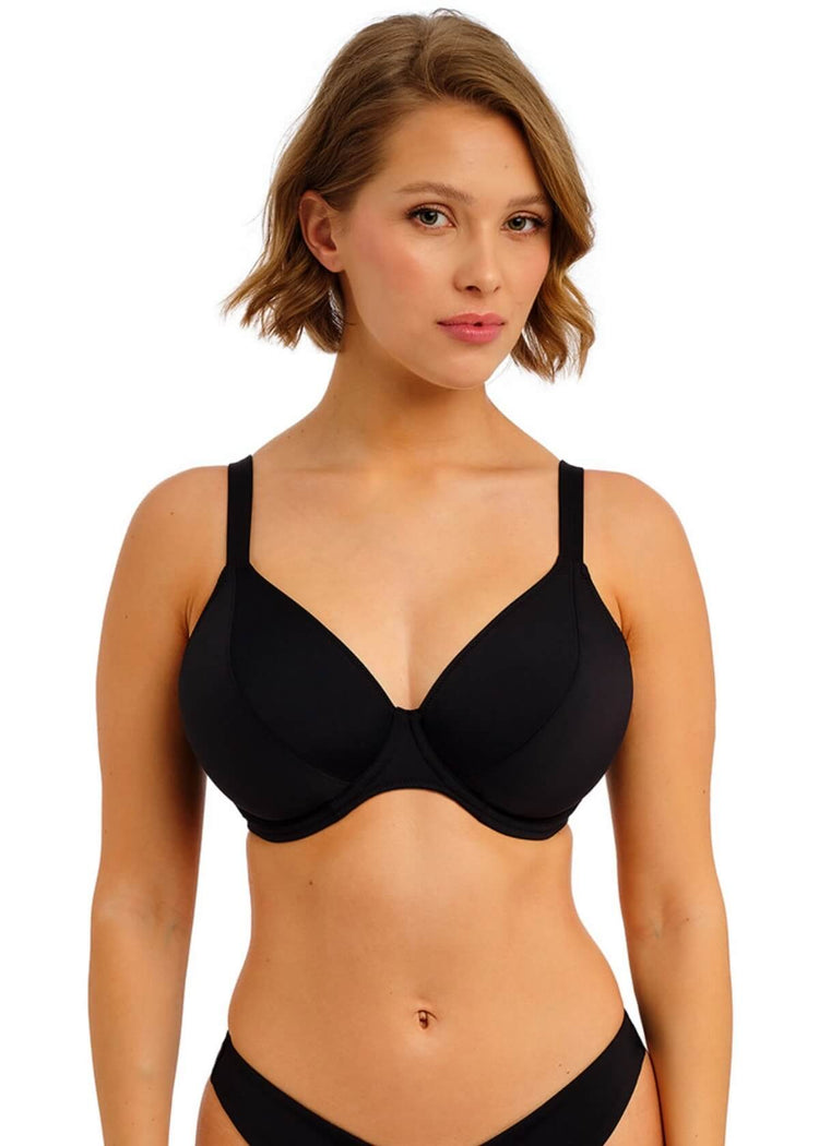 Model in Jewel Cove Plain Bikini Top Zwart voorzijde
