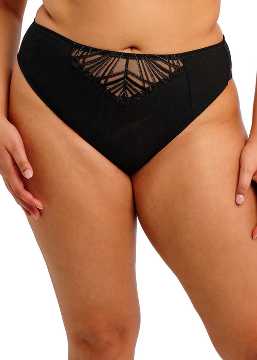 Model in Reja Brazilian Broekje Zwart voorzijde