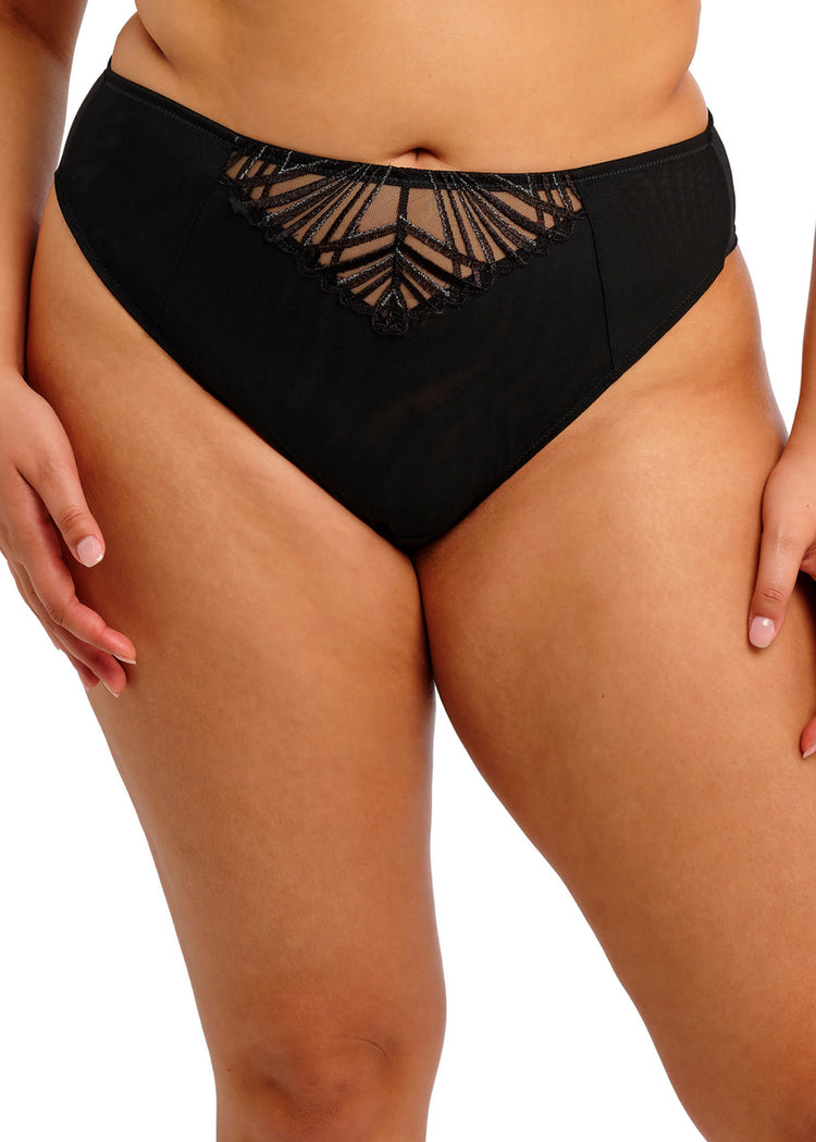 Model in Reja Brazilian Broekje Zwart voorzijde