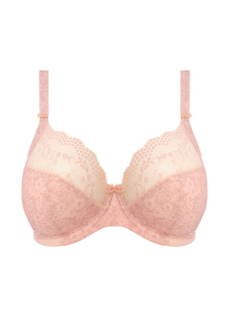 Model in Lucie Plunge Stretch BH Pale Blush packshot