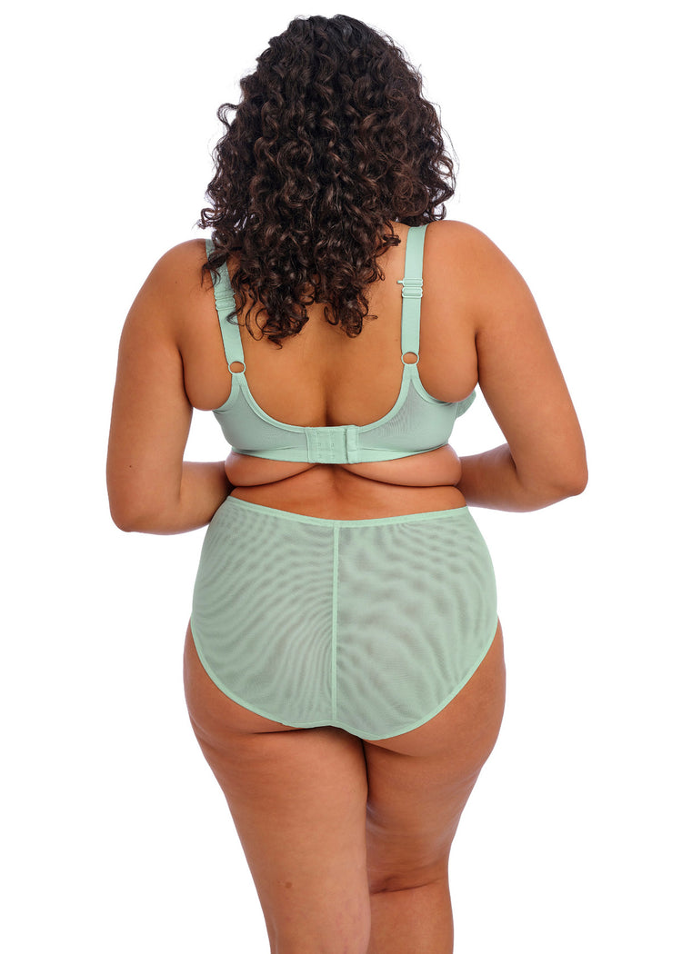 Model in Brianna half padded BH Frozen achterzijde set