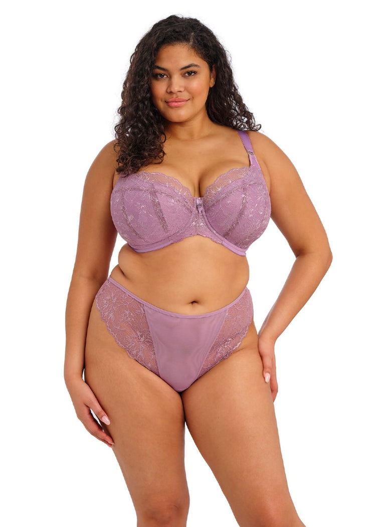 Model in Brianna Half Padded BH Heather voorzijde