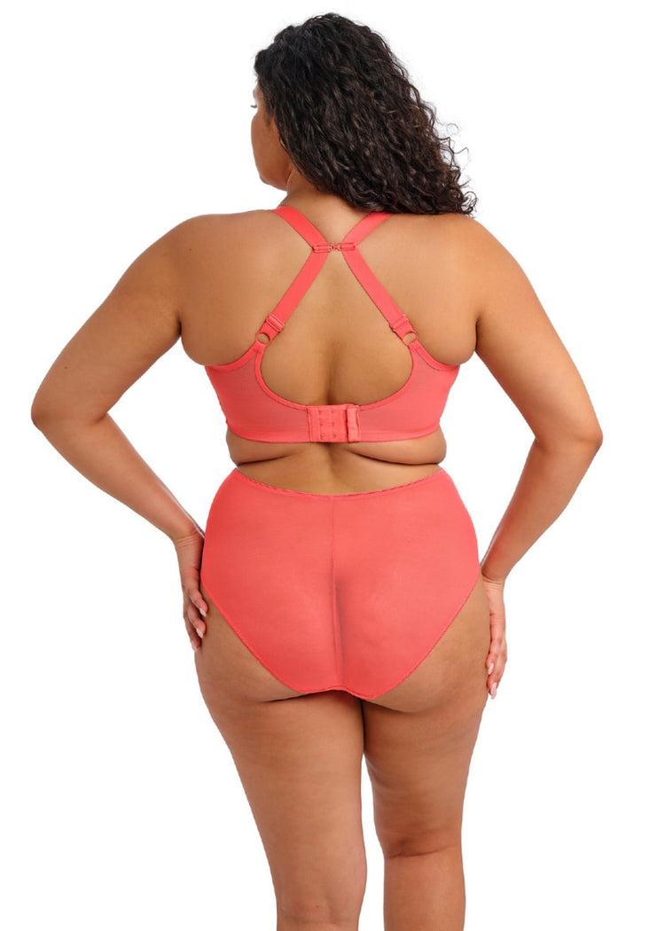 Model in Matilda High Waist Broekje Sunset achterzijde