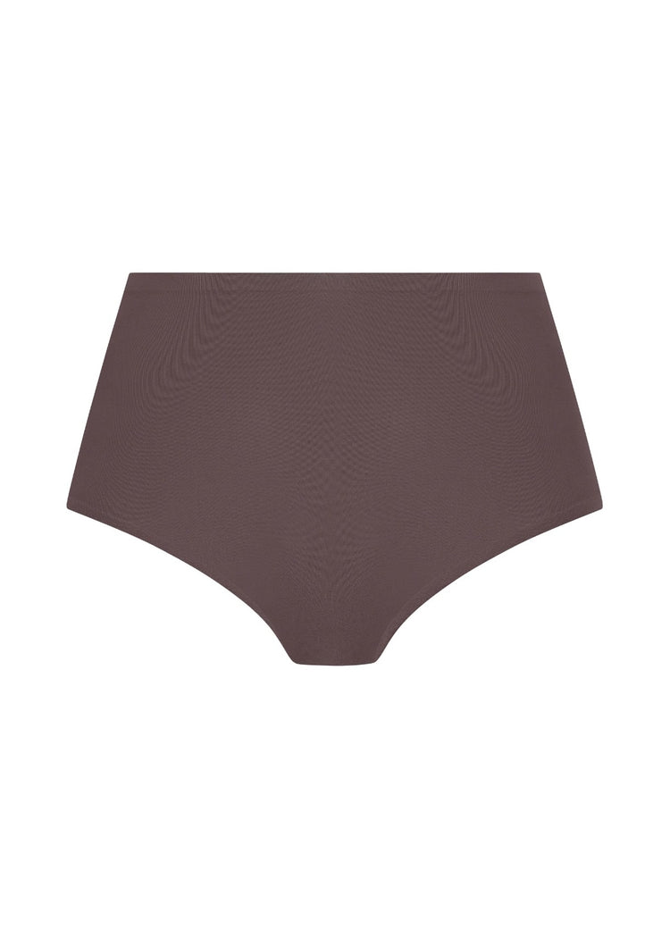 Model in Smoothease Invisible Stretch Broekje Warm Ombre packshot
