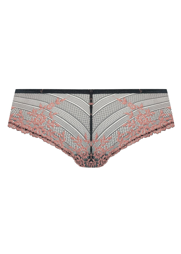 Model in Embrace Lace Tanga Broekje Dark Slate/Cloud Pink packshot