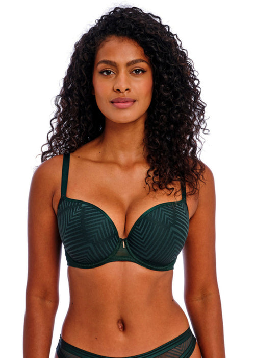 Model in Tailored Voorgevormde Plunge T-Shirt BH Deep Emerald Voorzijde