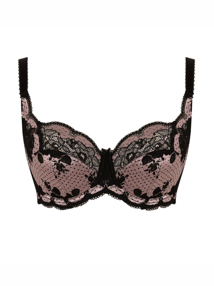 Model in Clara Full Cup BH Black/Pink packshot