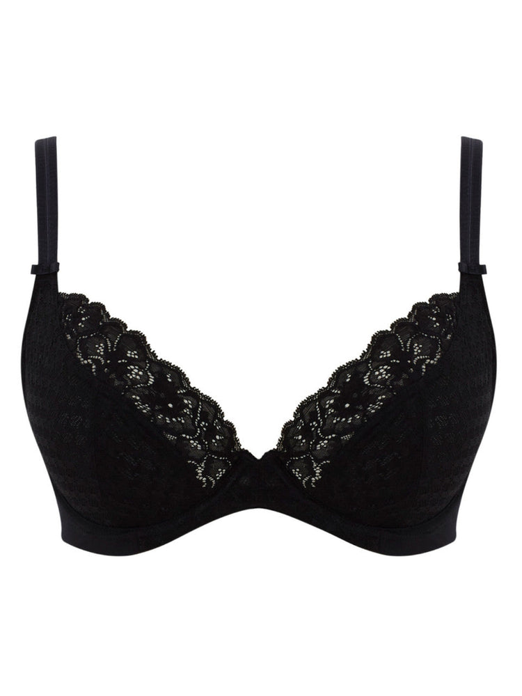 Model in Envy Plunge BH Zwart packshot