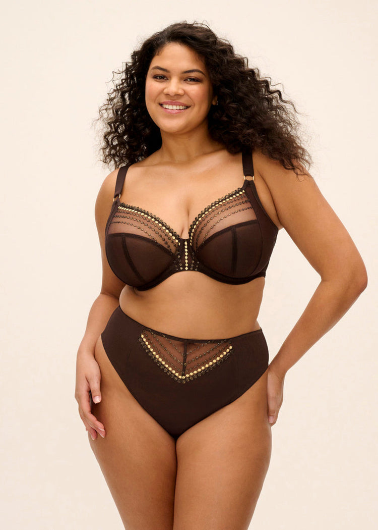 Model in Matilda Brazilian Broekje Gold Rush Voorzijde