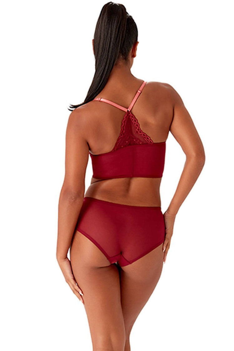 Model in setje Superboost Lace Cranberry/Raspberry Sorbet, achteraanzicht