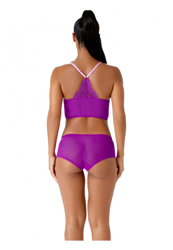 Model in Superboost lace short Orchid Achterzijde