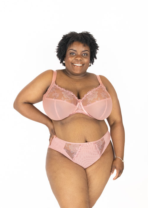 Model in Teagan Plunge BH Ash Rose packshot