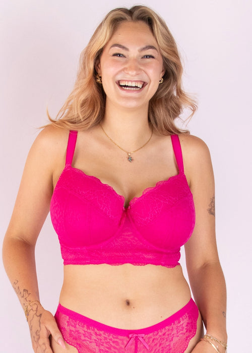 SuperBra Model in Fancies Longline BH Hot Pink Voorzijde