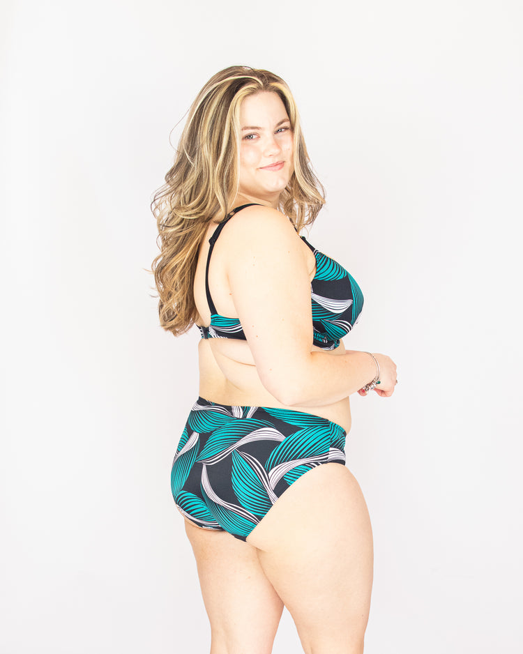 Saint Lucia Mid Rise Bikini Broekje Zwart - SuperBra