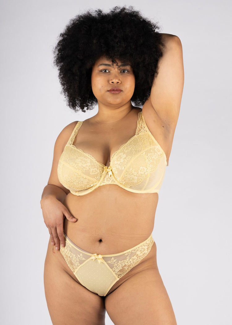 SuperBrafoto in Heidi High Apex Plunge BH Lemon