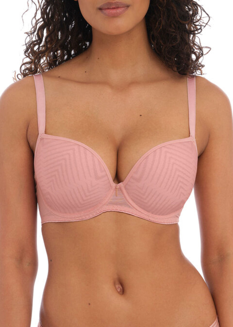 Model in Tailored Ash Rose Voorgevormde Plunge T-Shirt BH Voorzijde