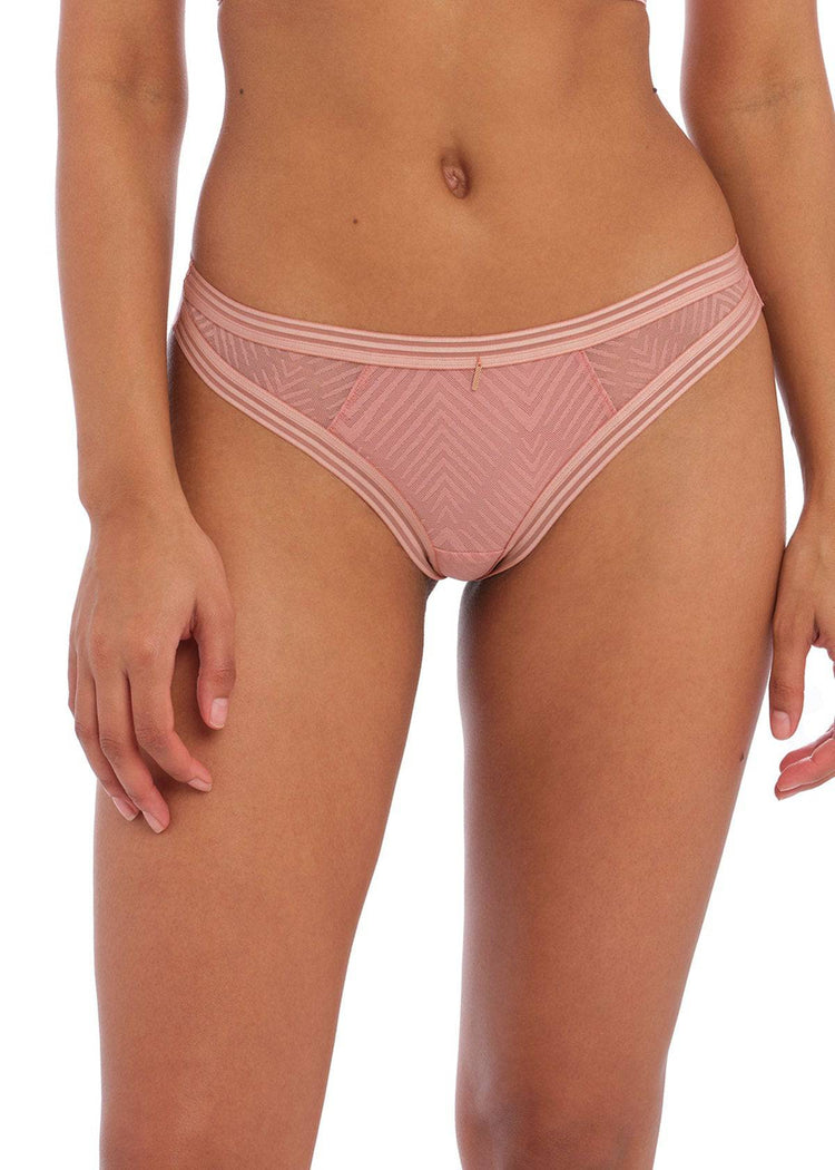 Model In Freya Tailored Brazilian Broekje Ash Rose Voorzijde