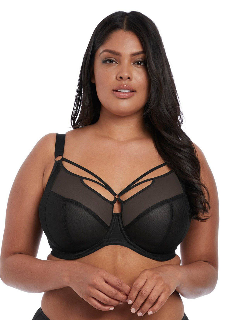 Model in Elomi sachi zwarte BH