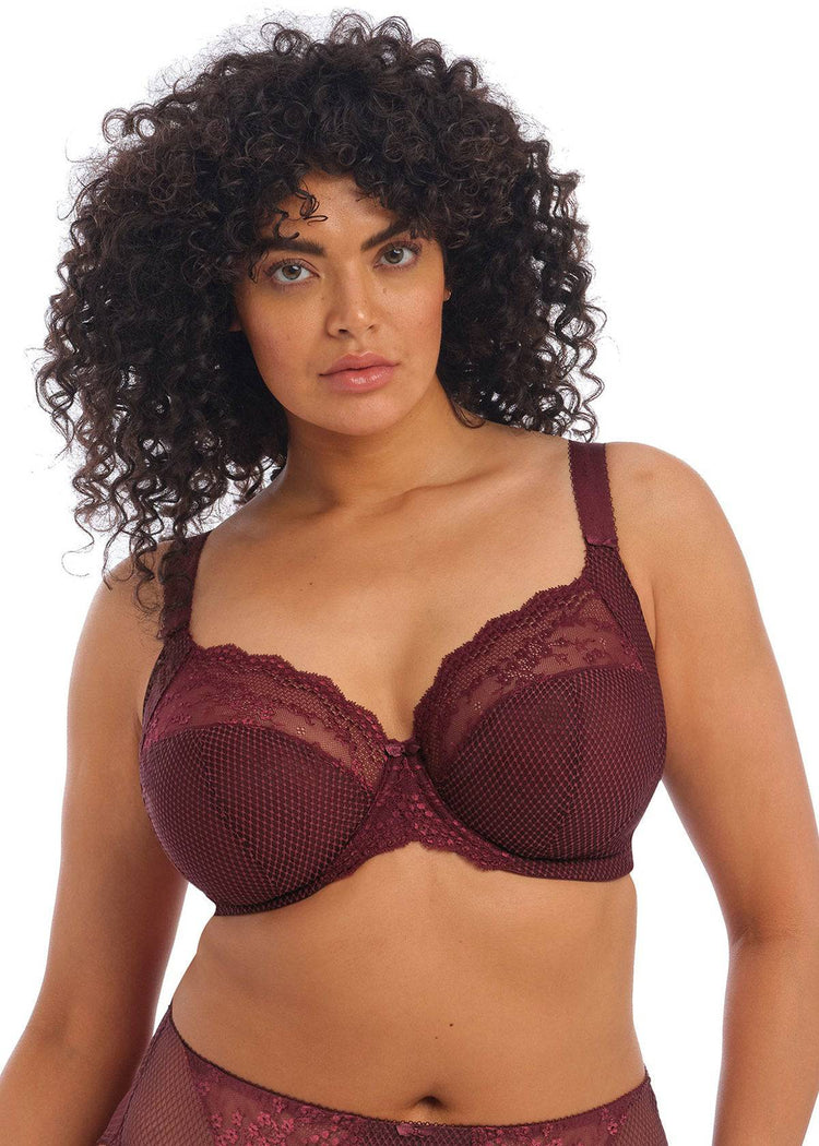 Model In Elomi Charley Stretch Plunge BH Aubergine Voorzijde