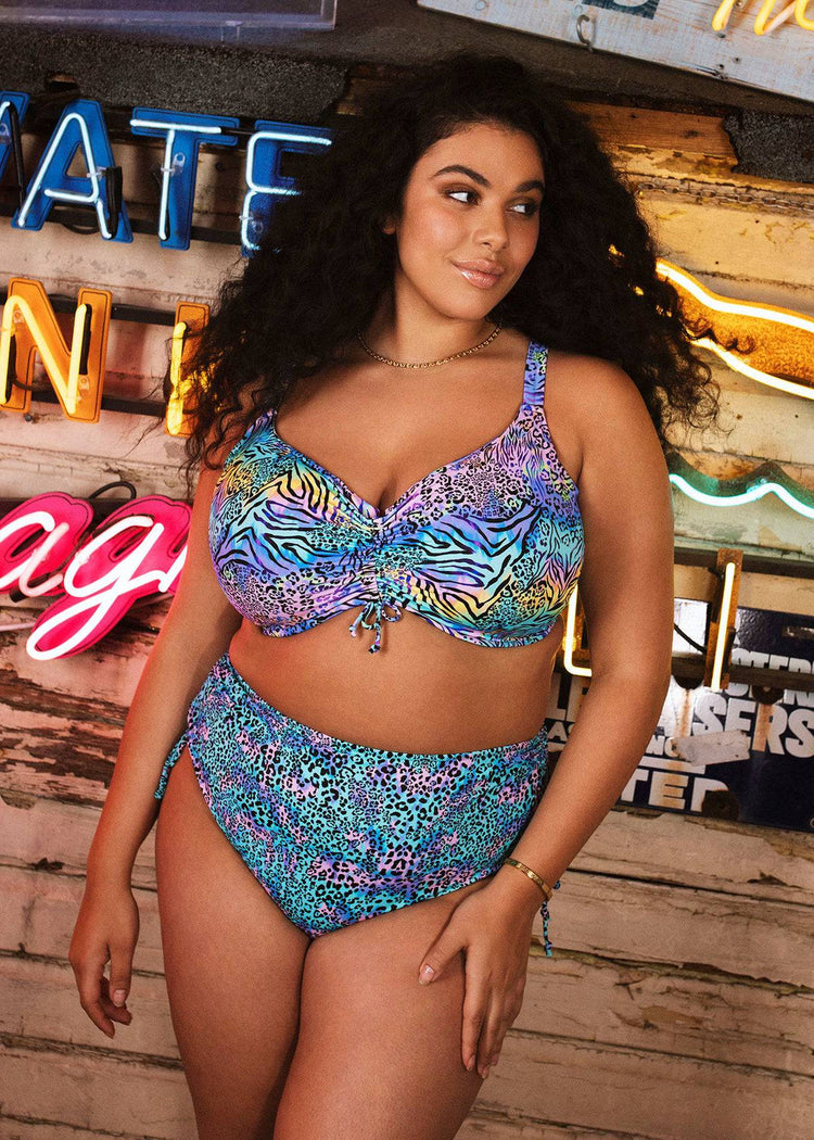 Model In Elomi Electric Savannah Bikini Mix Lifestyle