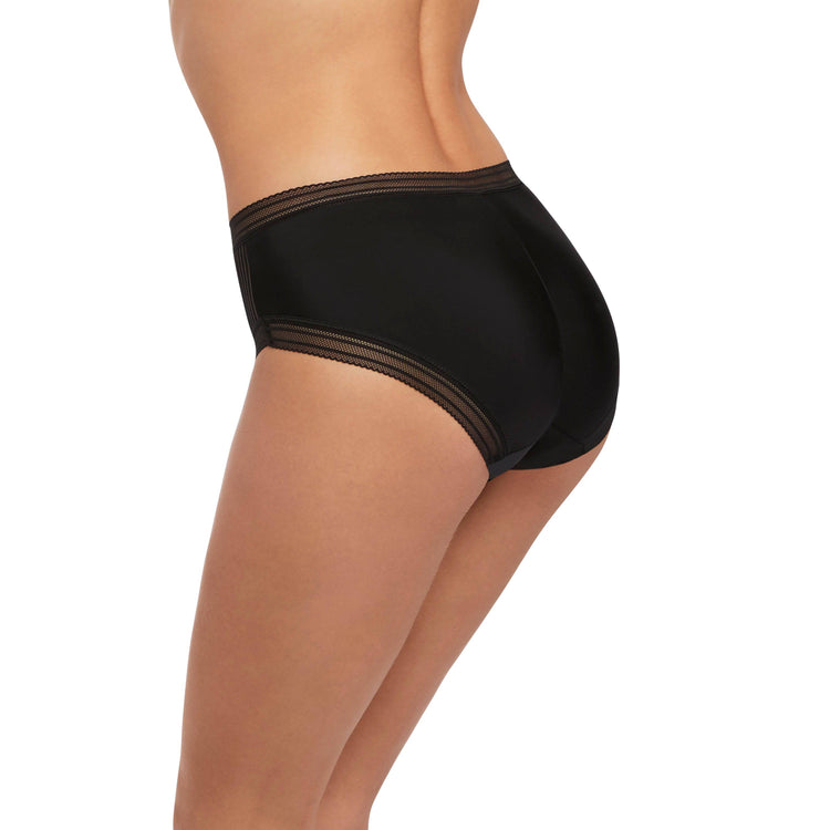 Model in Fantasie Fusion Broekje Zwart