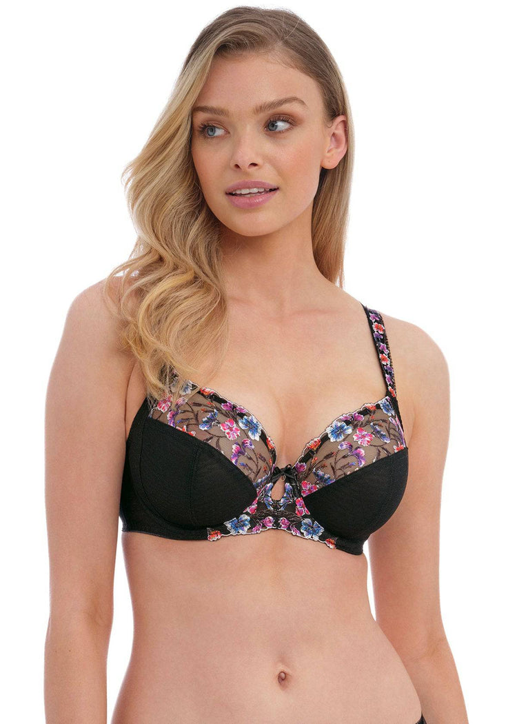 Model In Fantasie Aurelia Side Support BH Zwart Voorzijde
