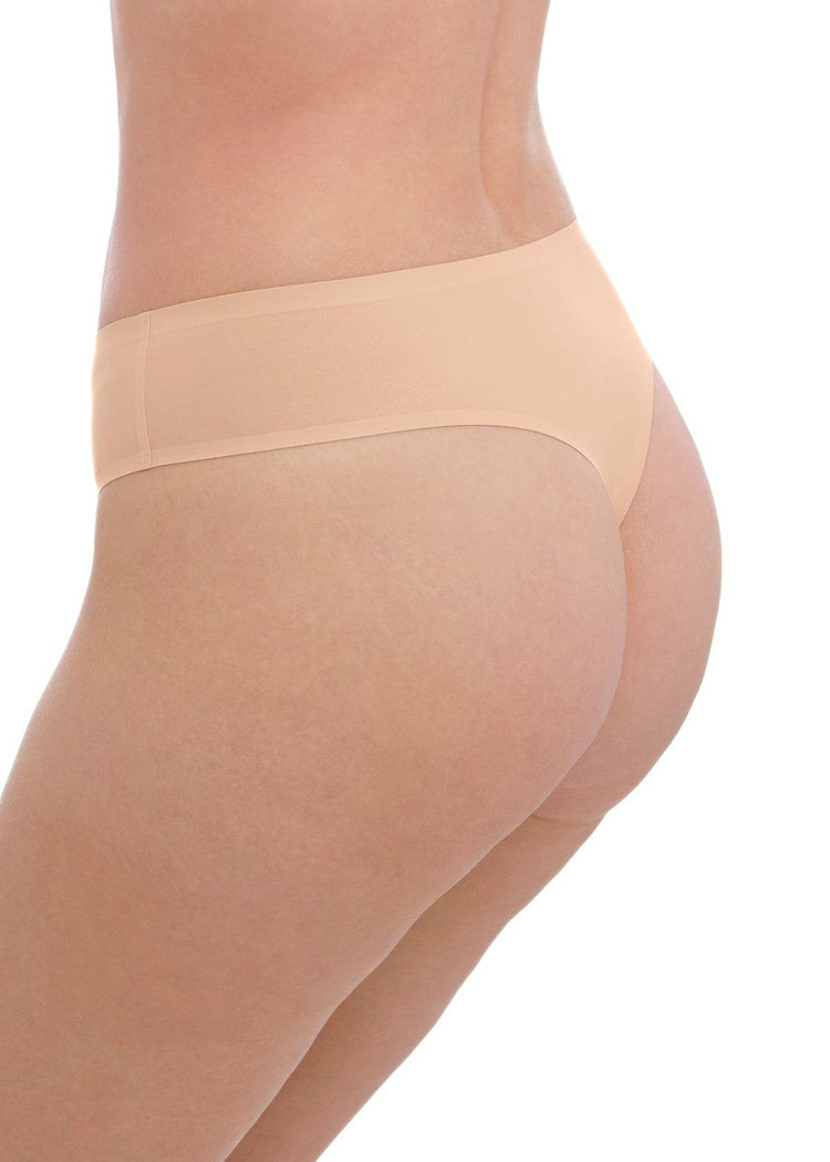 Model In Fantasie Smoothease Invisible stretch string Beige Achterzijde