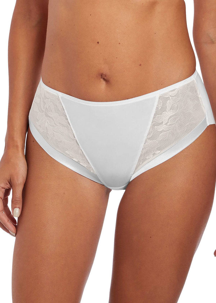 Model in Fantasie Illusion Broekje Wit voorzijde