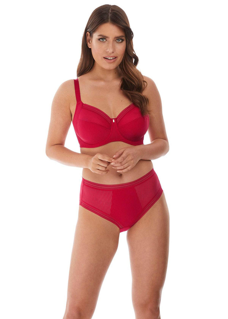 Model in Fantasie Fusion Rood setje voorzijde