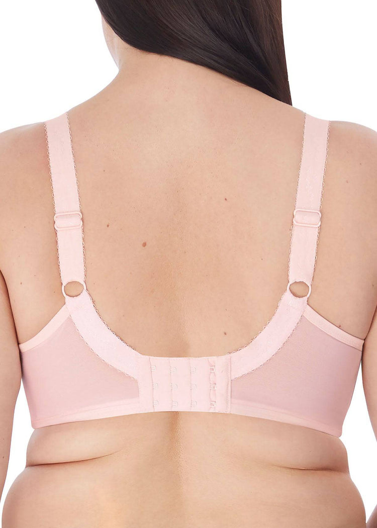 Model in Elomi Molly Voedings-BH Blush Achterzijde