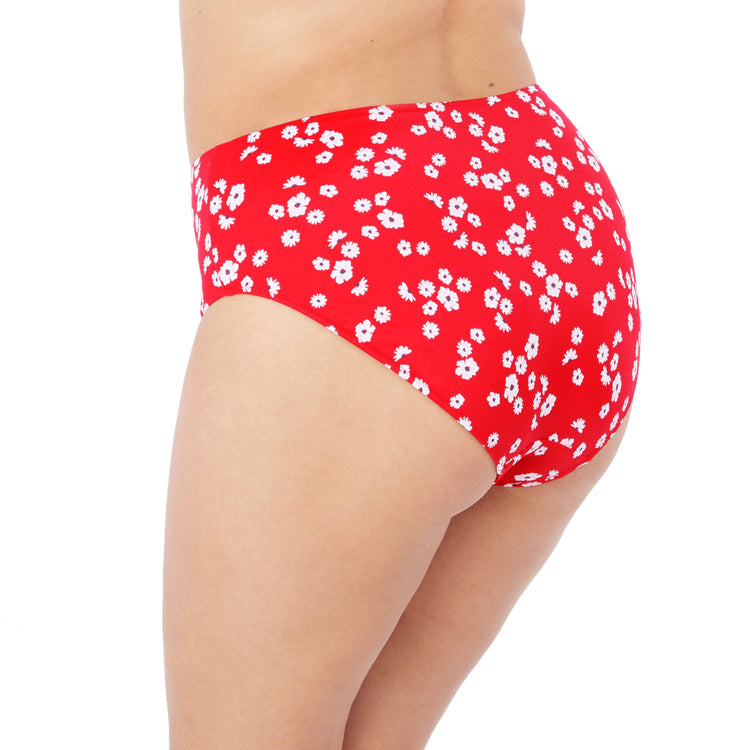 Model in Elomi Plain Sailing Bikini Broekje Red Floral