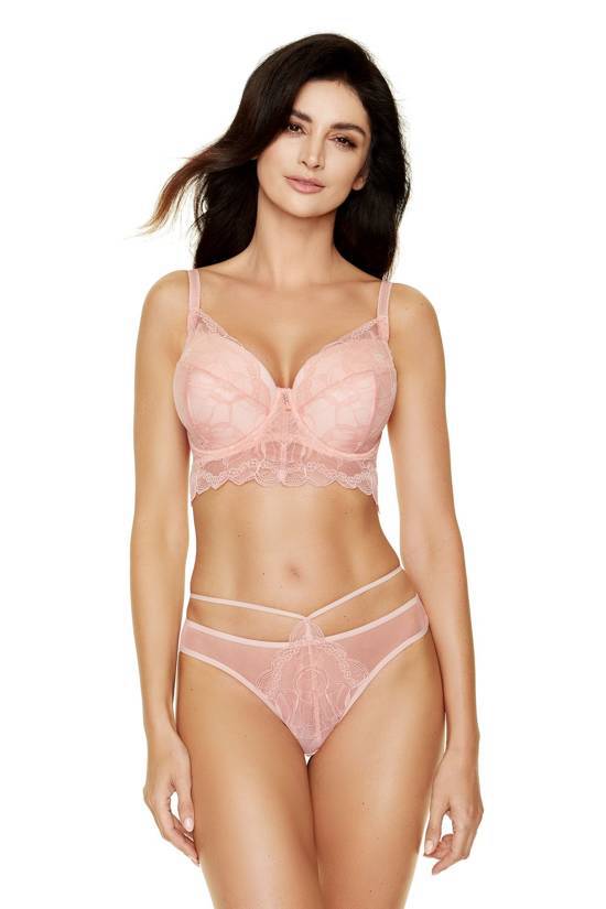Model in Gorteks Charlize Padded Longline BH Roze