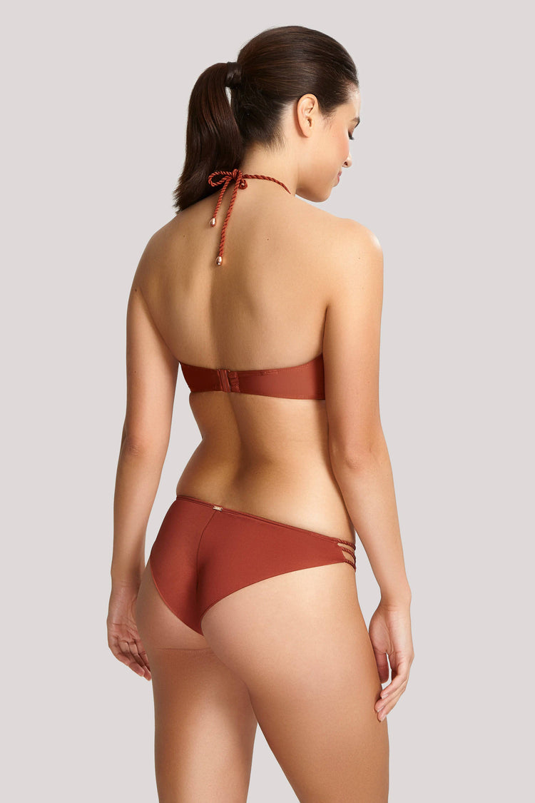 Model in Panache Marina Bikini Ginger Achterzijde