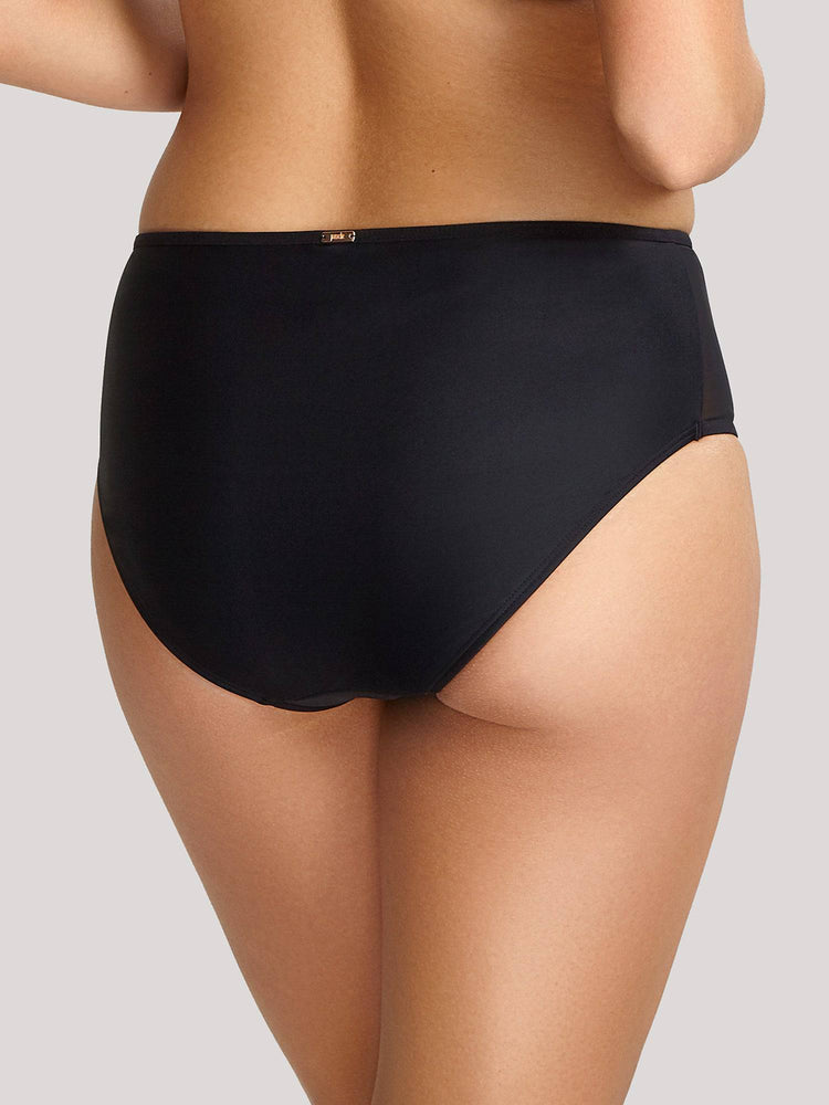 Model in Panache Onyx Bikini Broekje Zwart achterzijde