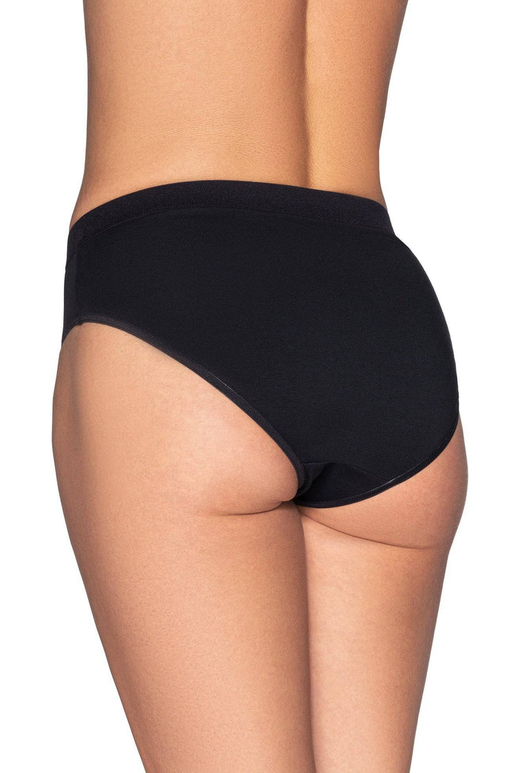 Model in Alana Multipack Broekjes Zwart Achterzijde