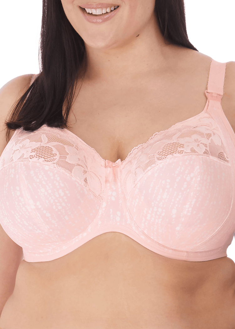 Model in Elomi Molly Voedings-BH Blush Voorzijde