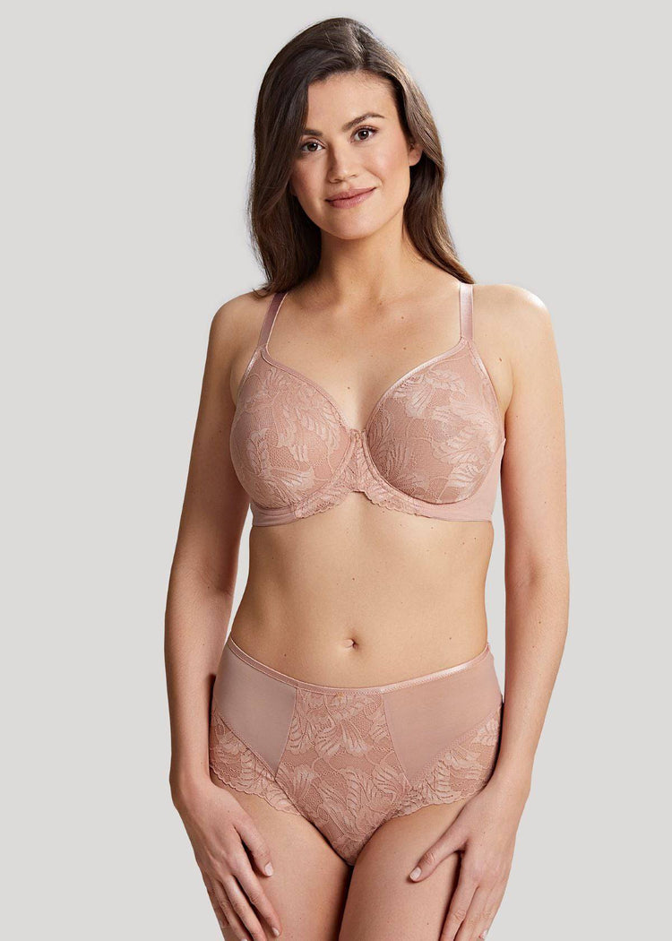 Model in Panache Radiance Hazel set Voorzijde