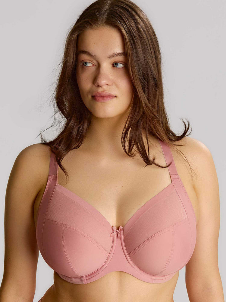 Model in Bliss Full Cup BH Rose Pink voorzijde