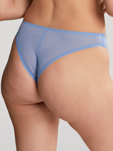Model in Valentina Luxe Brazilian Hemelsblauw Achterzijde