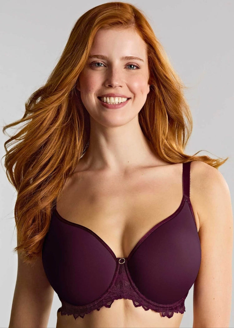 Model in Allure Spacer BH Plum voorzijde