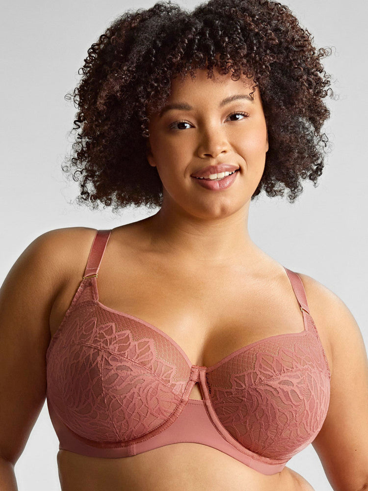 Model in Sophia Full Cup BH Sienna Rose voorzijde