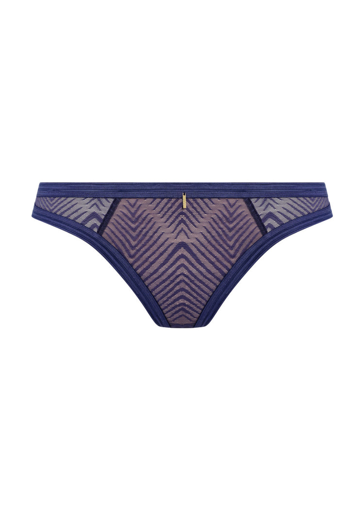 Model in Tailored Brazilian Broekje Dark Sapphire packshot