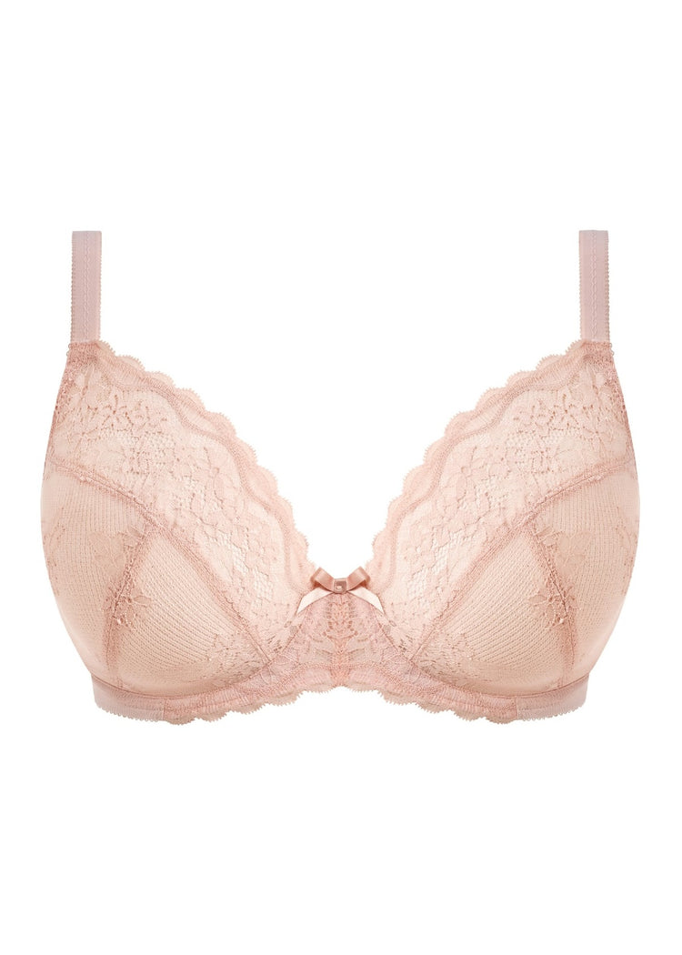 Model in Quinn Plunge BH Cameo packshot