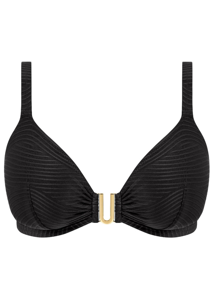 Model in Cala Cuba Beugelloze Bikini Top Black Sands packshot