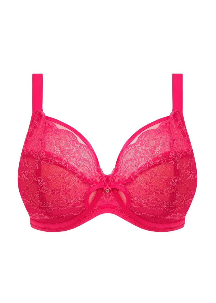 Model in Darcie Plunge BH Azalea packshot